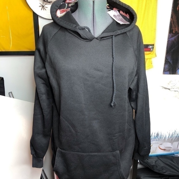 𝅺FLORHO Black Sweatshirt - Picture 2 of 8